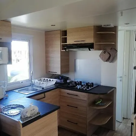 Mhvacances Louent Plusieurs Mobilhomes Dans Camping 4 Etoiles Proche Chateaux Et Zoo Beauval Onzain Exterior photo