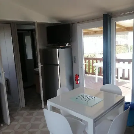 Mhvacances Louent Plusieurs Mobilhomes Dans Camping 4 Etoiles Proche Chateaux Et Zoo Beauval Onzain Exterior photo