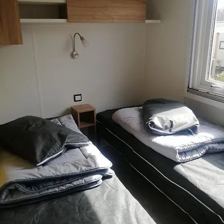 Mhvacances Louent Plusieurs Mobilhomes Dans Camping 4 Etoiles Proche Chateaux Et Zoo Beauval Onzain Exterior photo