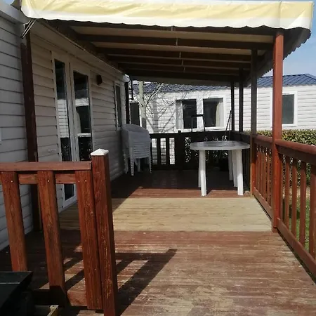 Mhvacances Louent Plusieurs Mobilhomes Dans Camping 4 Etoiles Proche Chateaux Et Zoo Beauval Onzain Exterior photo