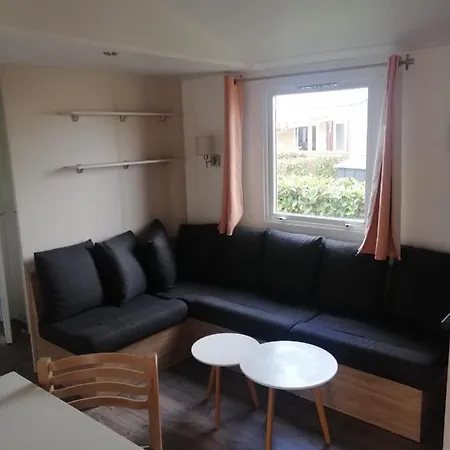 Mhvacances Louent Plusieurs Mobilhomes Dans Camping 4 Etoiles Proche Chateaux Et Zoo Beauval Onzain Exterior photo