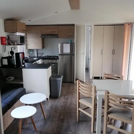 Mhvacances Louent Plusieurs Mobilhomes Dans Camping 4 Etoiles Proche Chateaux Et Zoo Beauval Onzain Exterior photo