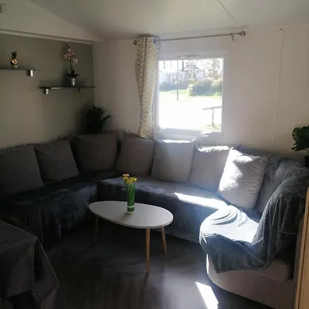 Mhvacances Louent Plusieurs Mobilhomes Dans Camping 4 Etoiles Proche Chateaux Et Zoo Beauval Onzain Exterior photo