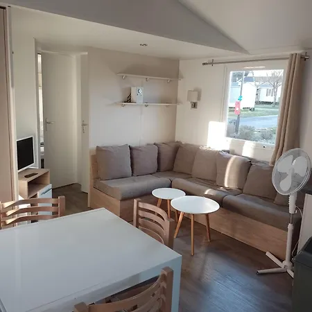 Mhvacances Louent Plusieurs Mobilhomes Dans Camping 4 Etoiles Proche Chateaux Et Zoo Beauval Onzain Exterior photo