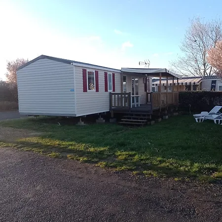 Mhvacances Louent Plusieurs Mobilhomes Dans Camping 4 Etoiles Proche Chateaux Et Zoo Beauval Onzain Exterior photo