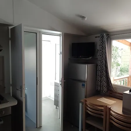 Mhvacances Louent Plusieurs Mobilhomes Dans Camping 4 Etoiles Proche Chateaux Et Zoo Beauval Onzain Exterior photo