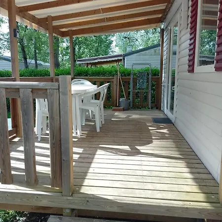 Mhvacances Louent Plusieurs Mobilhomes Dans Camping 4 Etoiles Proche Chateaux Et Zoo Beauval Onzain Exterior photo