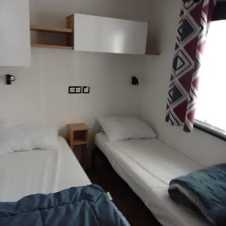 Mhvacances Louent Plusieurs Mobilhomes Dans Camping 4 Etoiles Proche Chateaux Et Zoo Beauval Onzain Exterior photo