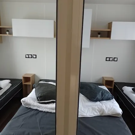 Mhvacances Louent Plusieurs Mobilhomes Dans Camping 4 Etoiles Proche Chateaux Et Zoo Beauval Onzain Exterior photo
