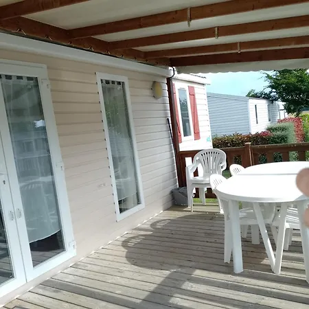 Mhvacances Louent Plusieurs Mobilhomes Dans Camping 4 Etoiles Proche Chateaux Et Zoo Beauval Onzain Exterior photo