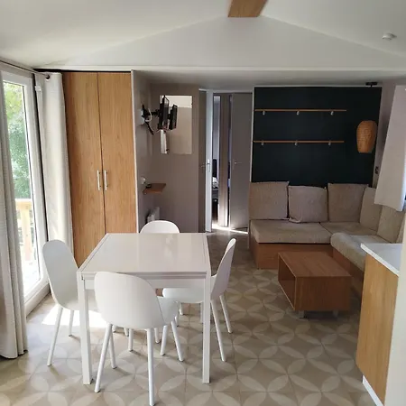 Mhvacances Louent Plusieurs Mobilhomes Dans Camping 4 Etoiles Proche Chateaux Et Zoo Beauval Onzain Exterior photo