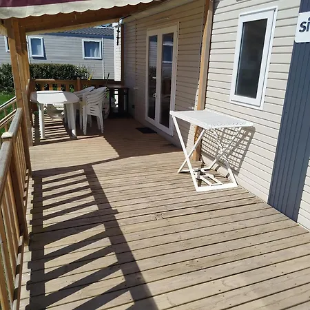 Mhvacances Louent Plusieurs Mobilhomes Dans Camping 4 Etoiles Proche Chateaux Et Zoo Beauval Onzain Exterior photo