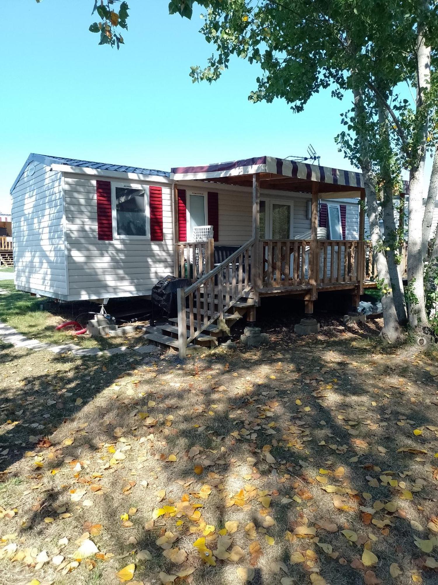 Mhvacances Louent Plusieurs Mobilhomes Dans 4 Etoiles Proche Chateaux Et Zoo Beauval Campsite Onzain