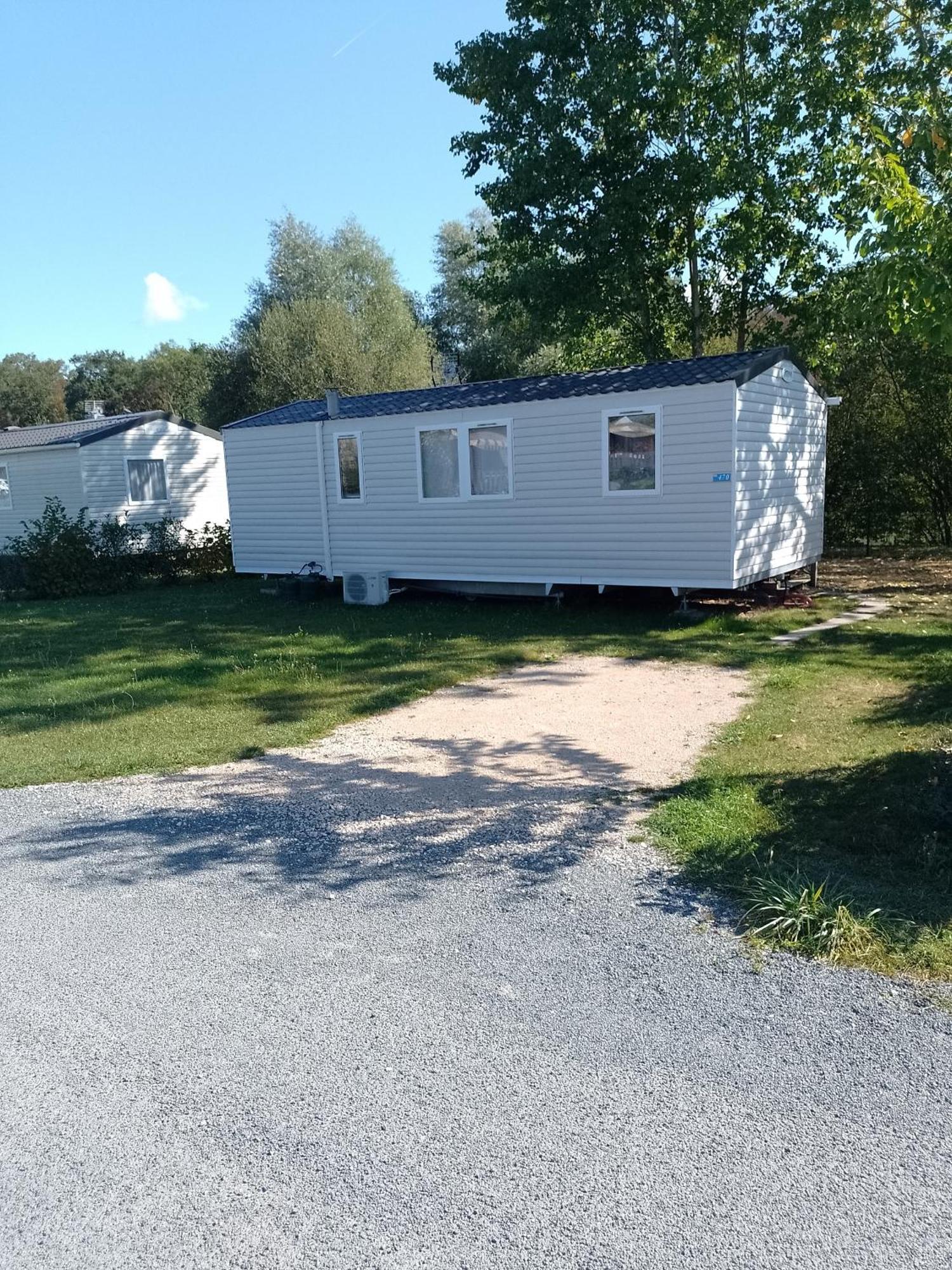 Mhvacances Louent Plusieurs Mobilhomes Dans 4 Etoiles Proche Chateaux Et Zoo Beauval 4* Onzain