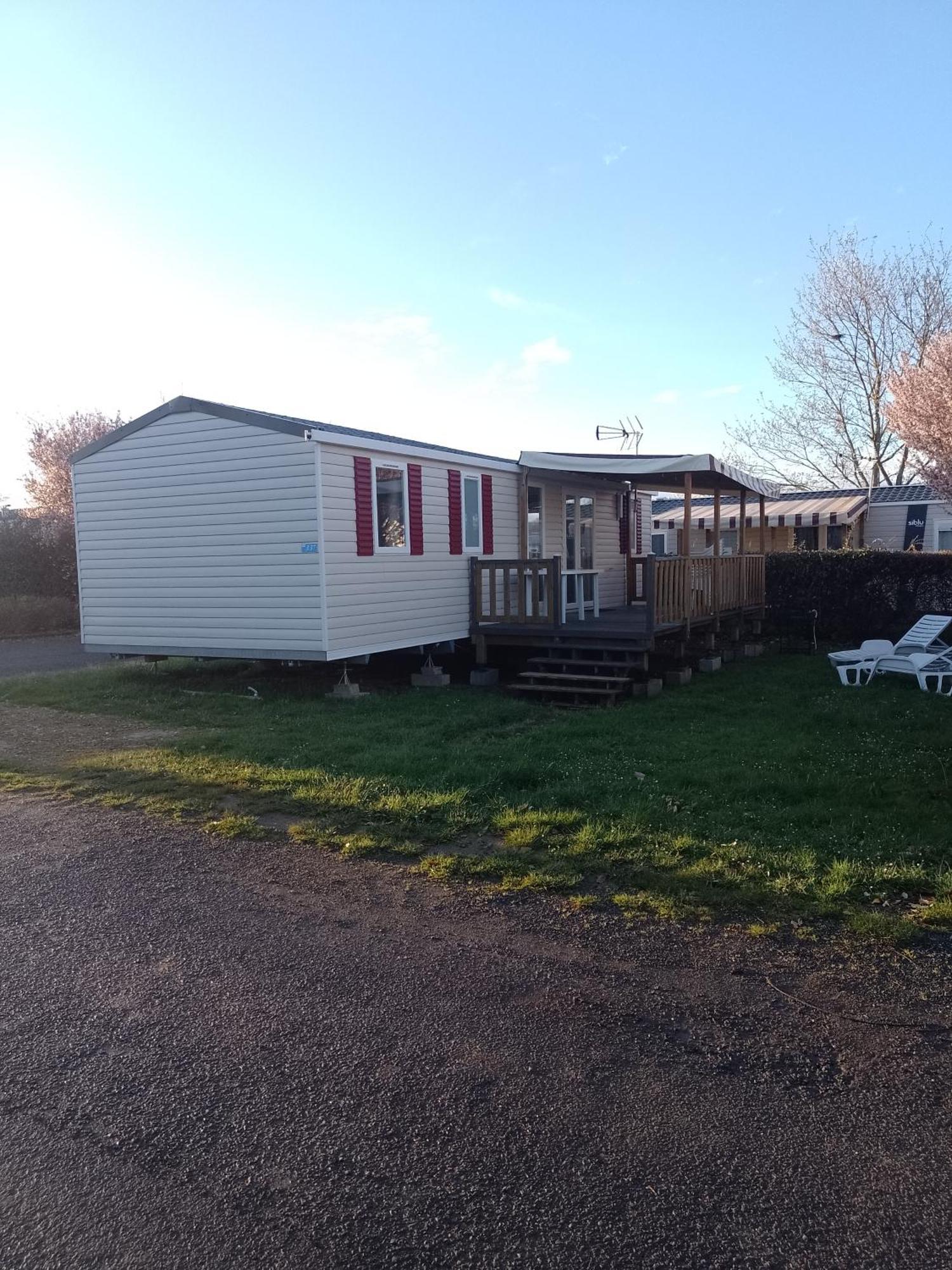 Mhvacances Louent Plusieurs Mobilhomes Dans 4 Etoiles Proche Chateaux Et Zoo Beauval Campsite