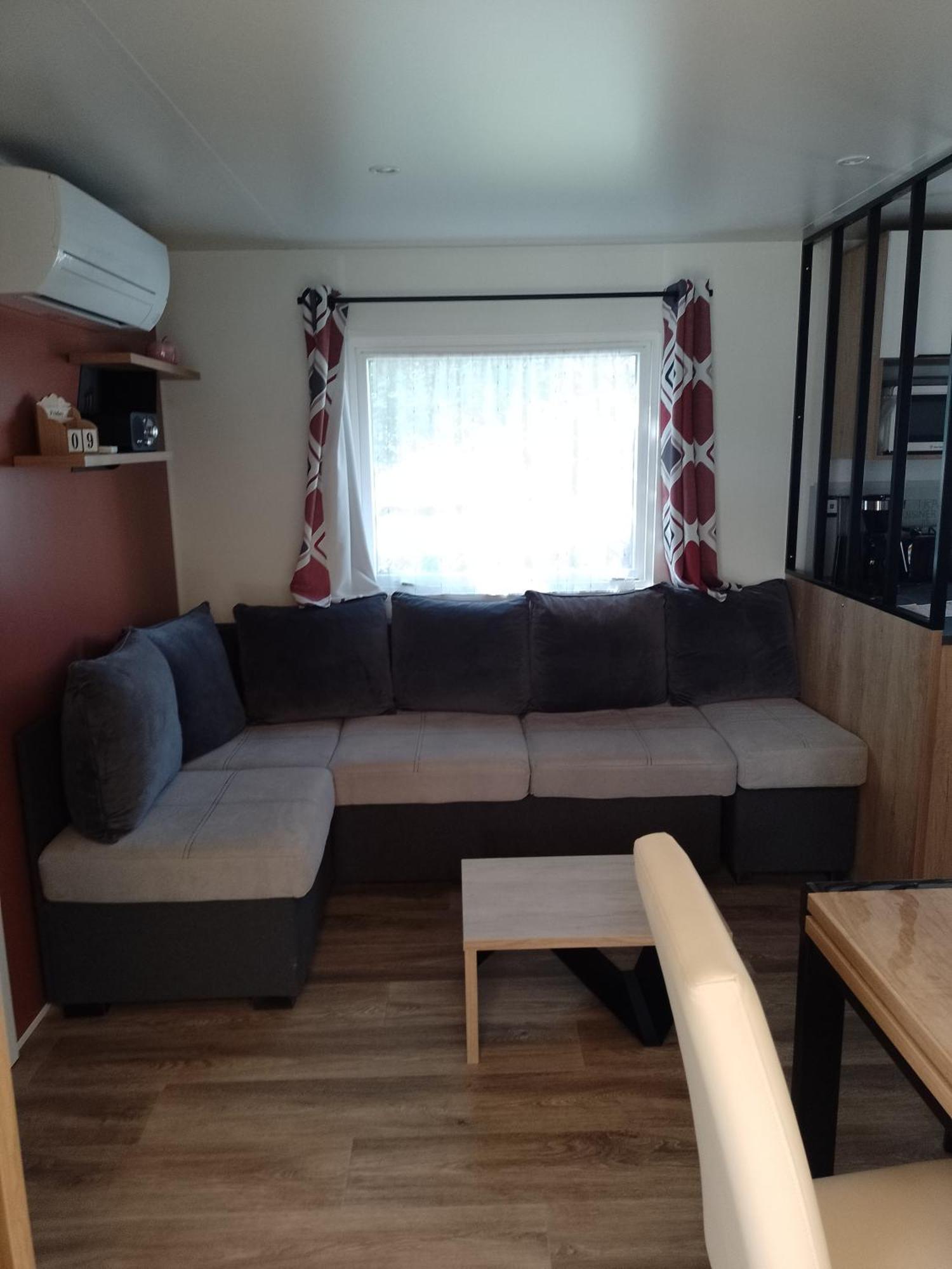 Mhvacances Louent Plusieurs Mobilhomes Dans 4 Etoiles Proche Chateaux Et Zoo Beauval Onzain