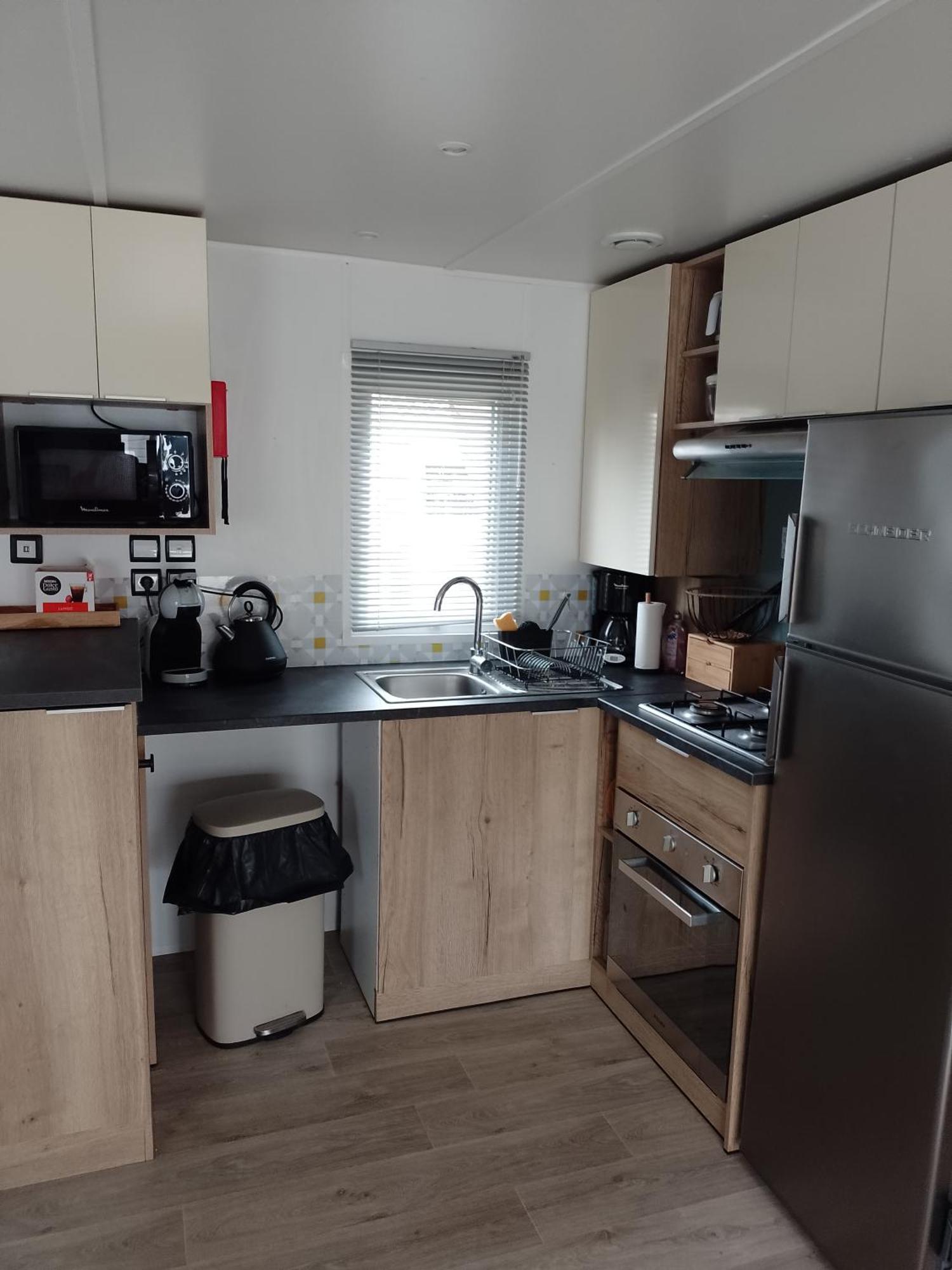 Campsite Mhvacances Louent Plusieurs Mobilhomes Dans 4 Etoiles Proche Chateaux Et Zoo Beauval Onzain
