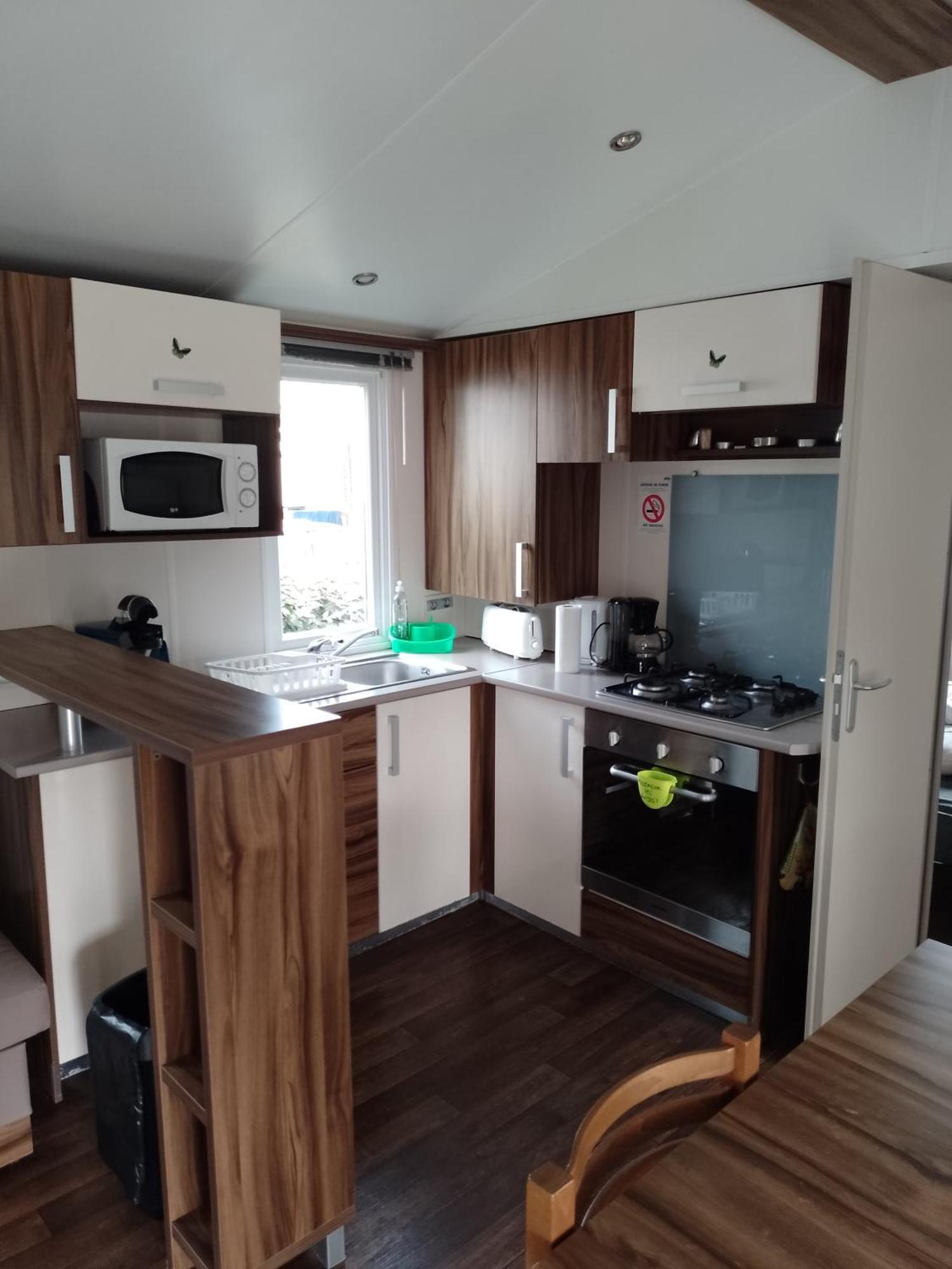 Campsite Mhvacances Louent Plusieurs Mobilhomes Dans 4 Etoiles Proche Chateaux Et Zoo Beauval