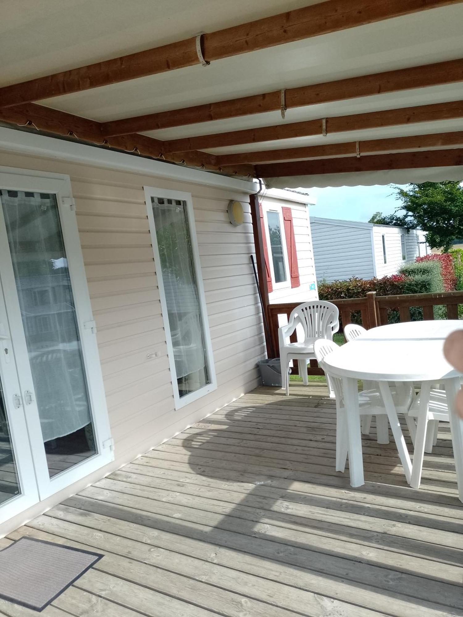 Mhvacances Louent Plusieurs Mobilhomes Dans 4 Etoiles Proche Chateaux Et Zoo Beauval 4* Onzain