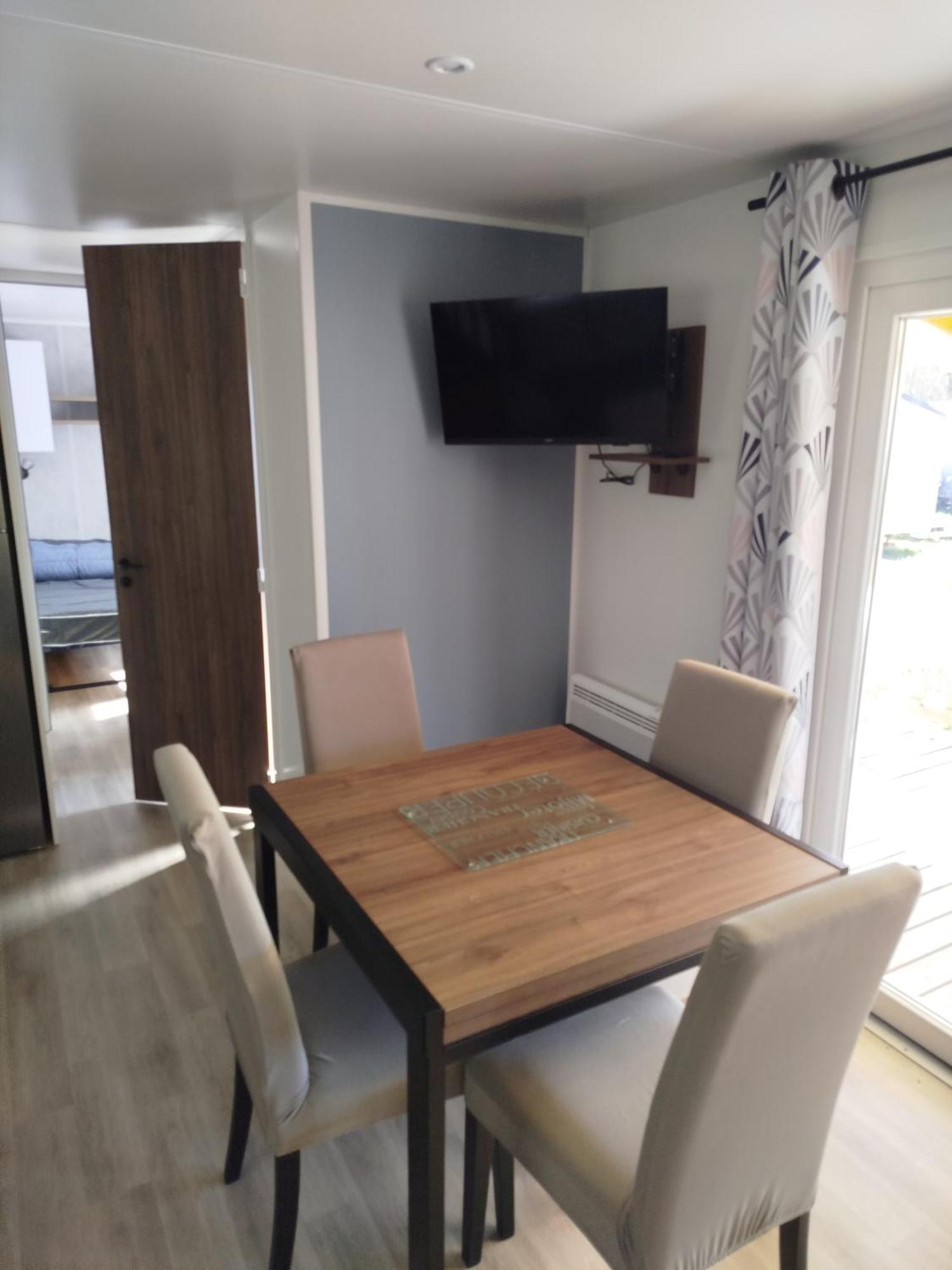 Mhvacances Louent Plusieurs Mobilhomes Dans 4 Etoiles Proche Chateaux Et Zoo Beauval 4* Onzain